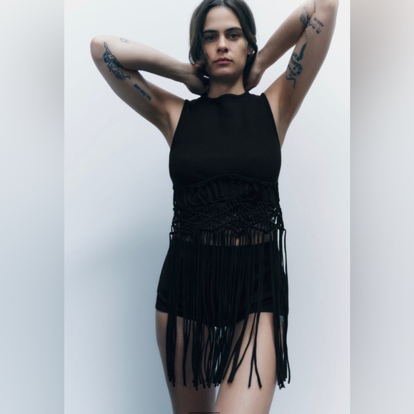 Macramé Top - Picture 1 of 3